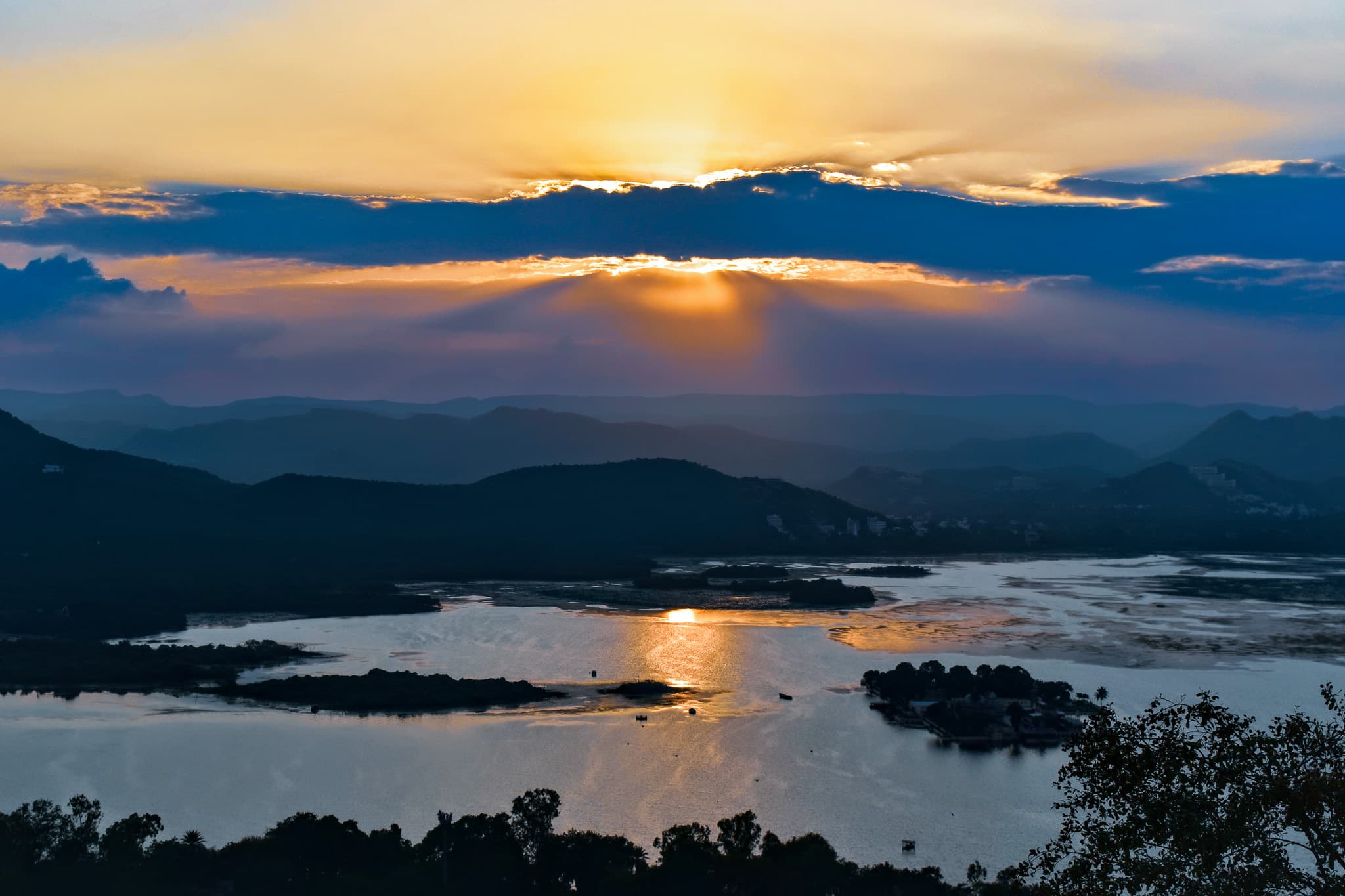 Udaipur Lake Sunset Lights
